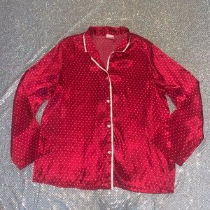 Gilligan & O’ Malley Vintage Red “Silk” w/ White Dots Pajama Top Sz Large